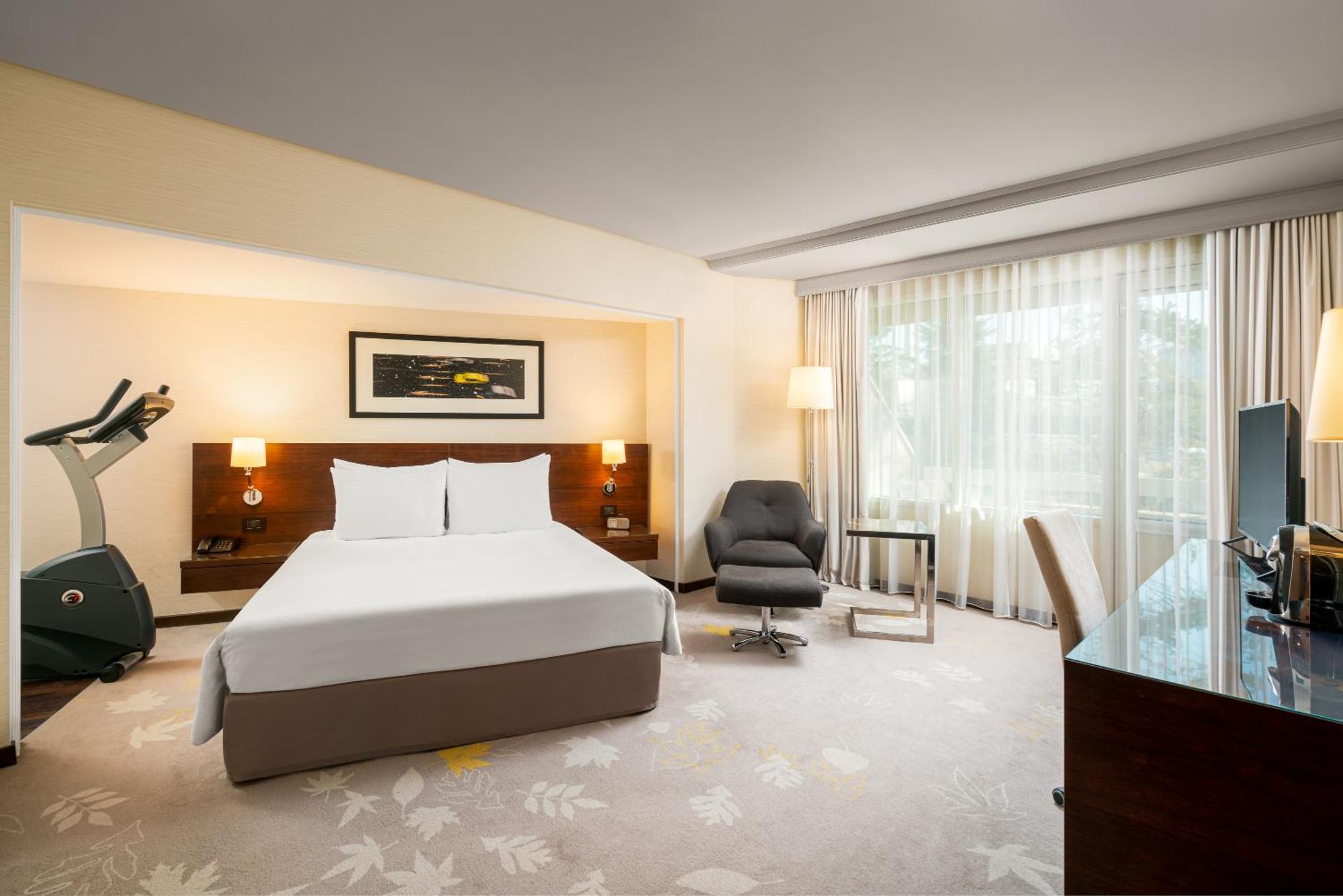 Hotel Crowne Plaza Bucharest By Ihg Exteriér fotografie